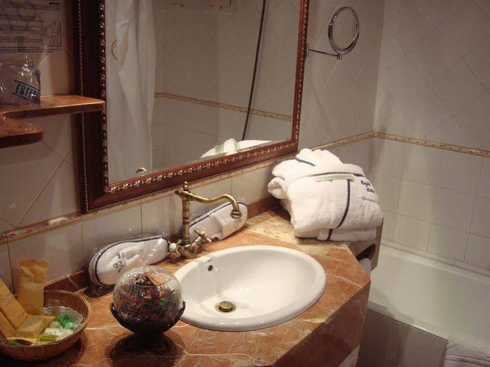 Hotel Rigat Park & 5*
